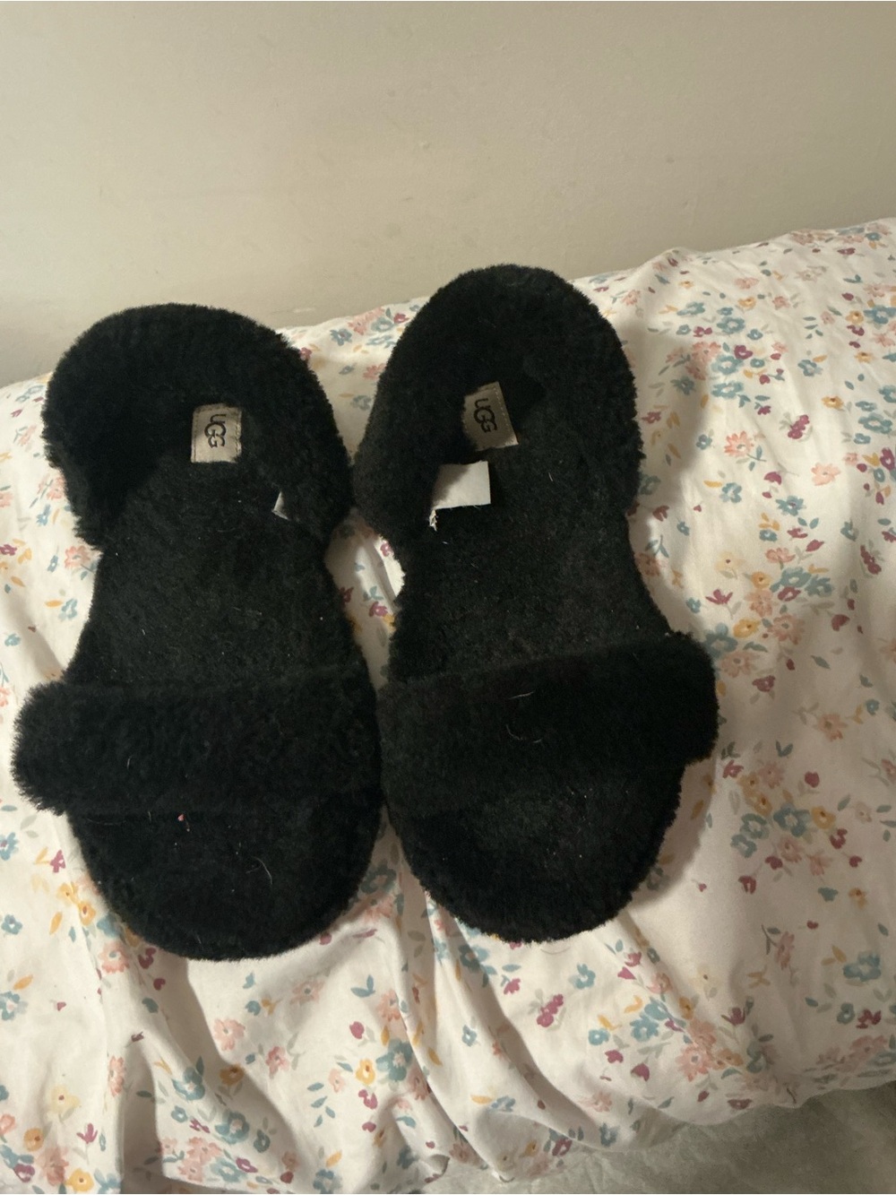 UGG Kids Black Plush Slide Sandals